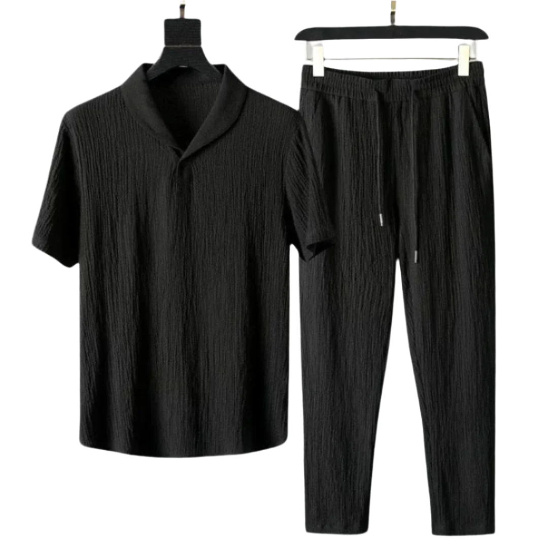 Harold | Cotton polo and pants.